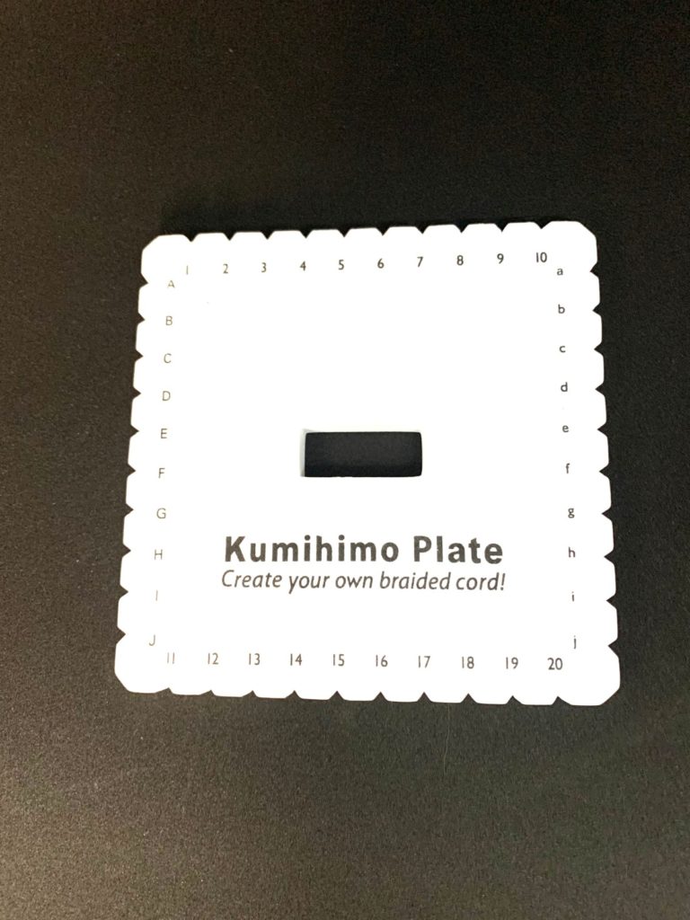 Kumihimo cuadrado para cordón plano